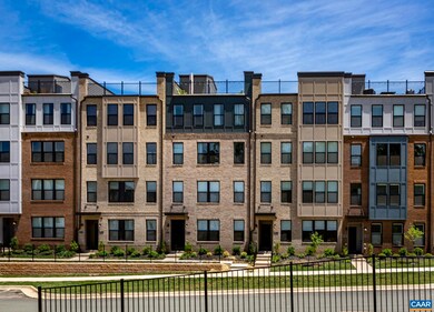 816 Wesley Ln unit A, Charlottesville, VA 22911 - photo 2