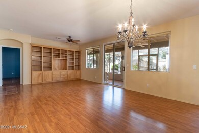 2480 W Tom Watson Dr-7