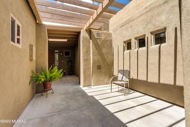 Front entry courtyard
