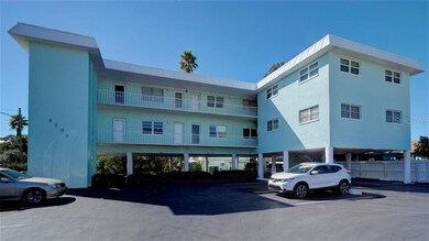 8200 Bayshore Dr unit 12, Treasure Island, FL 33706 - photo 3