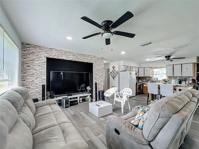 20 Lake Court Loop, Ocala, FL 34472 - photo 4