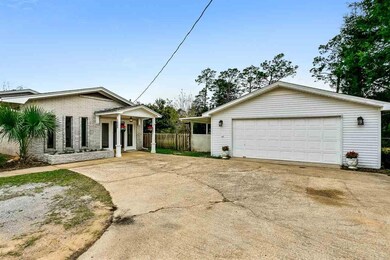 9835 Heather Dr, Cantonment, FL 32533 - photo 6