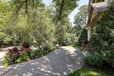 2828 Burnham Blvd, Minneapolis, MN 55416 - photo 2