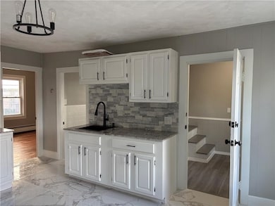 784 York Ave, Pawtucket, RI 02861 - photo 5