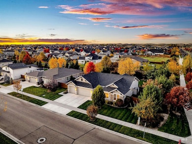 5624 W Venetian Dr, Eagle, ID 83616 - photo 2