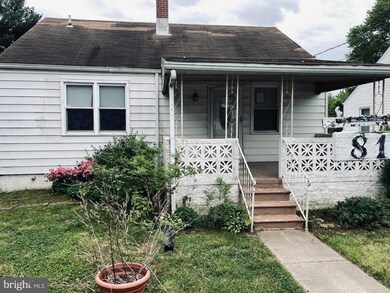 815 S Woodlynn Rd, Essex, MD 21221 - photo 2