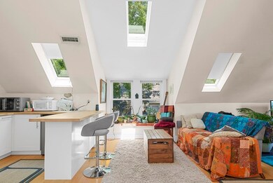 59 Creighton St unit 2, Cambridge, MA 02140 - photo 7