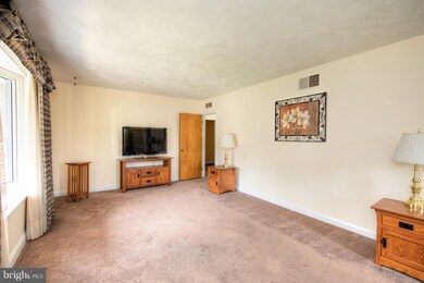 4132 Baker Ln, Nottingham, MD 21236 - photo 2