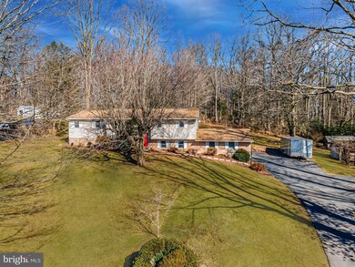 924 Maple Grove Rd, Mohnton, PA 19540 - photo 2