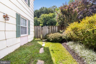 12917 Marquette Ln, Bowie, MD 20715 - photo 3