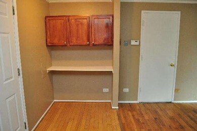 1303 W Liberty Dr, Wheaton, IL 60187 - photo 6