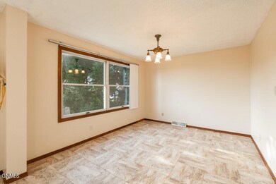 3501 Hillside Rd MLS-17