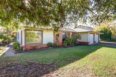 5589 Trish Ct, Redding, CA 96003 - photo 3