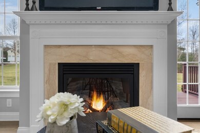 27 Juniper Ln, Hanover, MA 02339 - photo 3