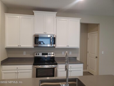 2952 Armsdale Rd, Jacksonville, FL 32218 - photo 5