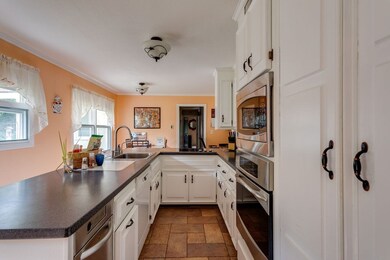 39 Lyons Rd, Dudley, MA 01571 - photo 4