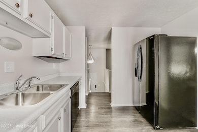 4401 Culpepper Cir, Louisville, KY 40241 - photo 7