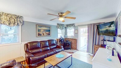833-Lakeview-Way-02092022_094626