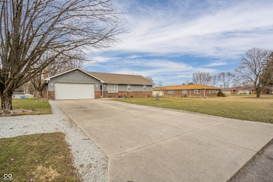 5567 S Cladwell Dr, Pendleton, IN 46064 - photo 6