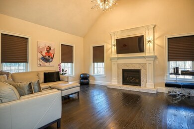 162 Pleasant St, Northborough, MA 01532 - photo 4