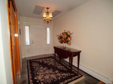 3650 Southwood Dr, Easton, PA 18045 - photo 5