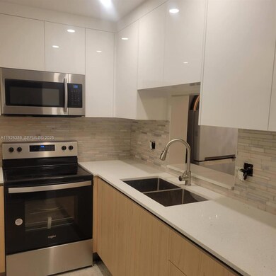 610 NE 12th Ave unit 304, Hallandale Beach, FL 33009 - photo 2