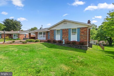 12813 Bluet Ln, Silver Spring, MD 20906 - photo 3