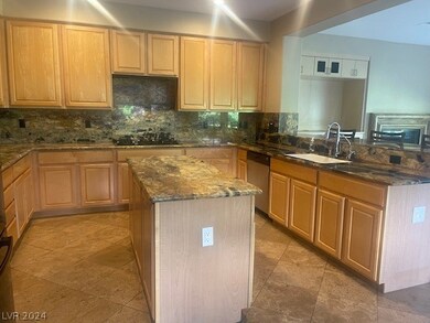 11350 Winter Cottage Place, Las Vegas, NV 89135 - photo 7