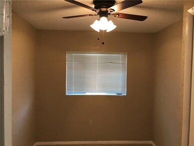 945 Lariat St, El Paso, TX 79915 - photo 3