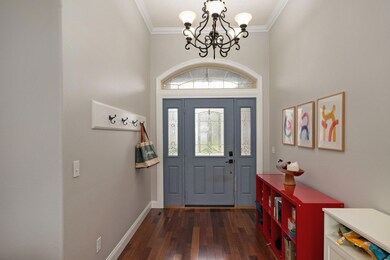 768 S Hackberry Ave-5