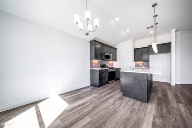 10165 Cabo Del Sol Dr, Cleveland, TX 77327 - photo 5