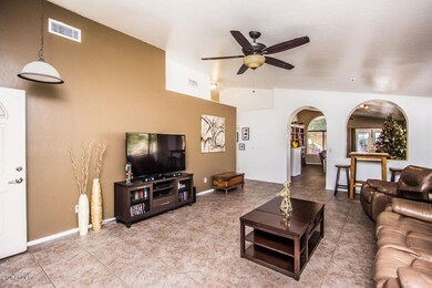 16424 N 39th Pl AZ-6
