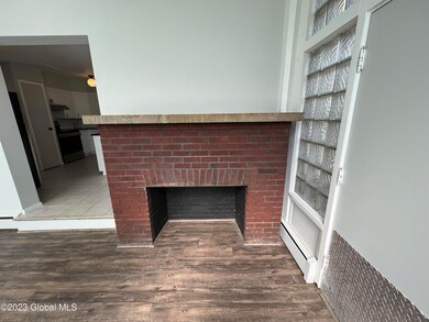 1114 Union St unit 1, Schenectady, NY 12308 - photo 3