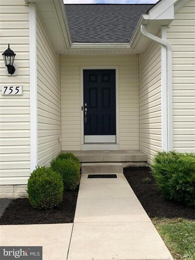 755 Bentley Dr, Inwood, WV 25428 - photo 3