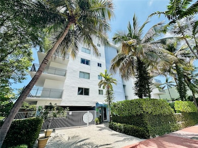 Palms of Alton Road unit 502, Miami Beach, FL 33139 - photo 2
