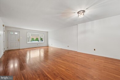 14 Northgate Village unit 12, Media, PA 19063 - photo 3