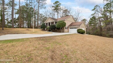 103 Courtland Dr, Jacksonville, NC 28546 - photo 3
