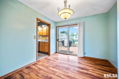 5522 N Ramblewood Ct, Peoria, IL 61615 - photo 5