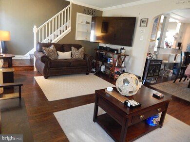 409 E Magnolia Ave, Aldan, PA 19018 - photo 3