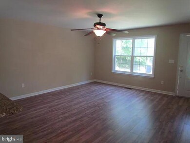 92 Declaration Dr, Montross, VA 22520 - photo 4