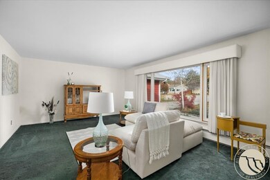 1122 Delphinium Dr, Billings, MT 59102 - photo 3