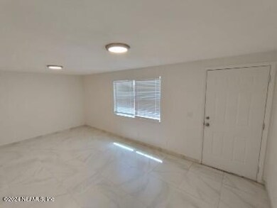 1530 Ryar Rd unit 3, Jacksonville, FL 32216 - photo 3