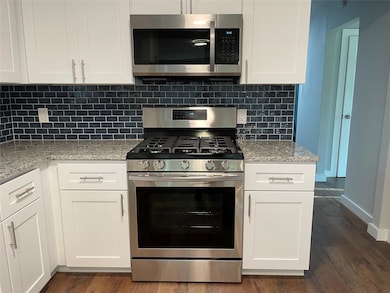 832 Central Dr, Bedford, TX 76022 - photo 6