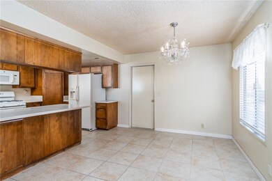 17064 Lorene Place, Victorville, CA 92395 - photo 7