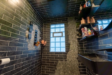 Main Level Bath