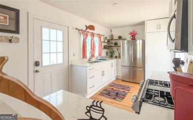 1450 Hawthorne Way, Atlanta, GA 30344 - photo 5