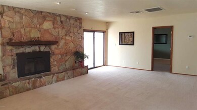 Family Room 20151005_123307