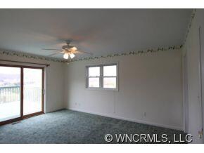 65 Miranda Knoll, Leicester, NC 28748 - photo 4