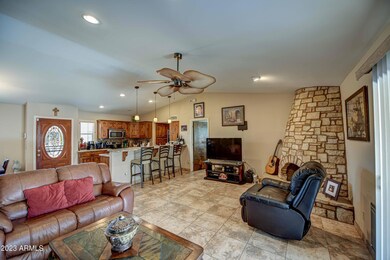 Living Room 4
