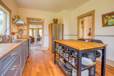 17 Terrace St, Whitefield, NH 03598 - photo 5